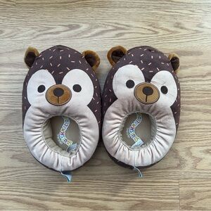 Squishmallows Brown Bear Kids Slippers size Big kids 4/5